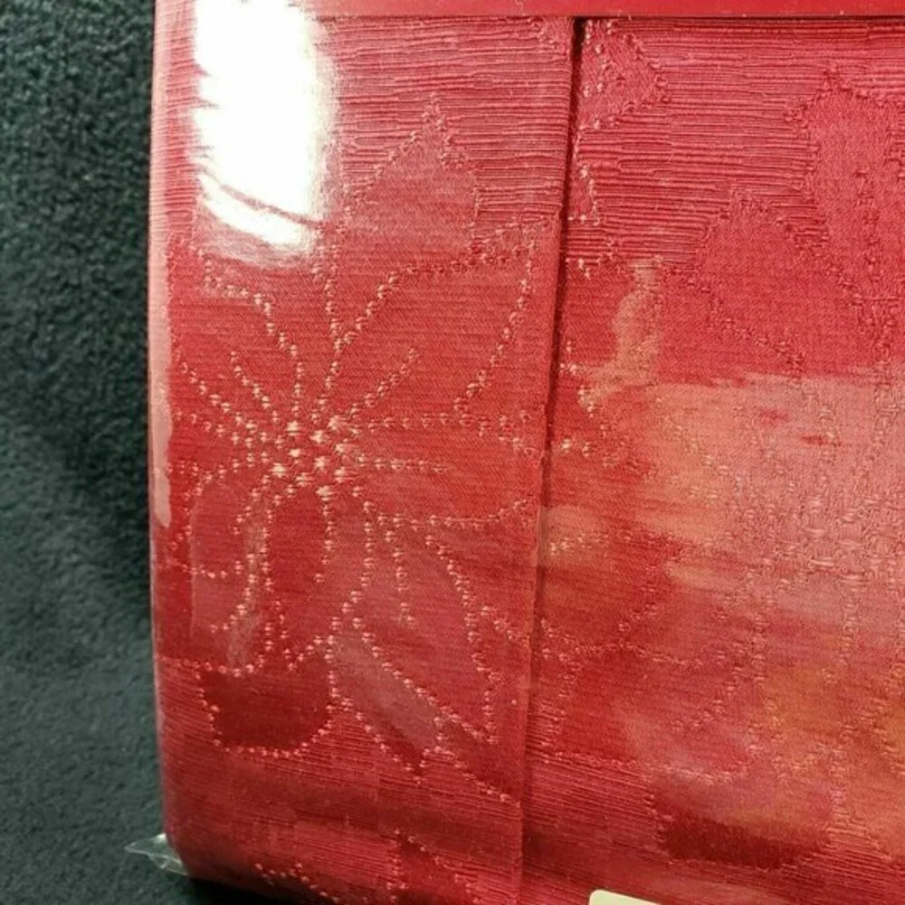 Bardwil Linens zoom needed mild